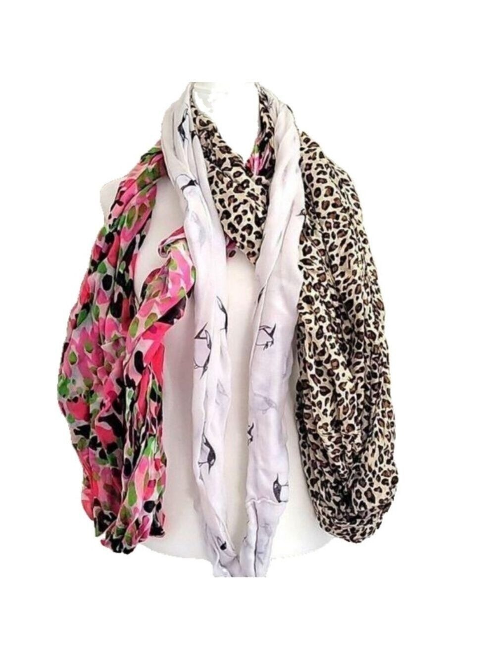 Lot 3 Figure 8 Infinity Scarves One Size